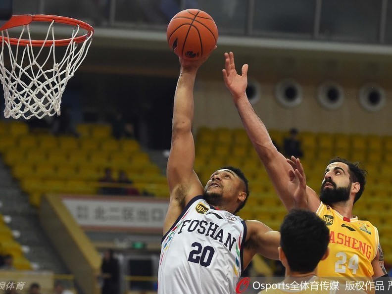 📸 三外援狂轰83分！江苏同曦演惊天逆转 佛山悍将空砍30+16