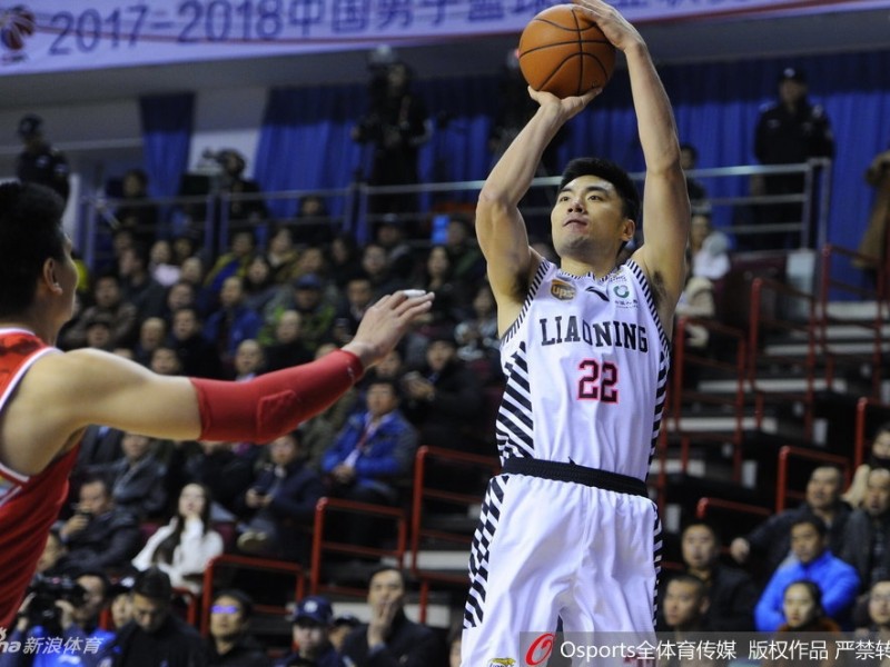 辽篮主场狂飙掀翻八一铁军 赛季开局强势取三连胜