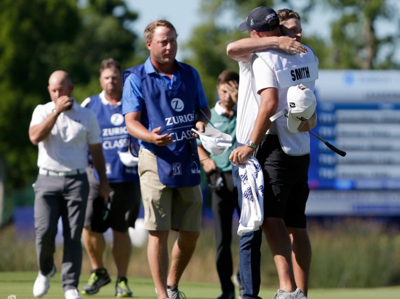 并肩捧杯，拥抱荣耀：美巡赛新奥尔良精英赛加洞赛风云