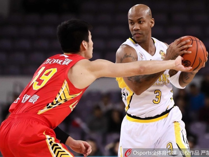 京城激战最后时刻惜败，北控双外援神勇难阻深圳四连胜