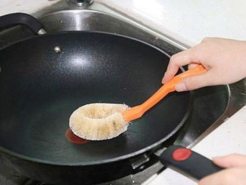 铁锅防锈秘籍大公开，一锅传两代真的不是梦！