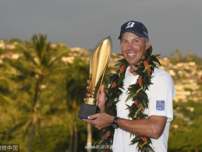 库查尔的胜利微笑与家庭欢庆