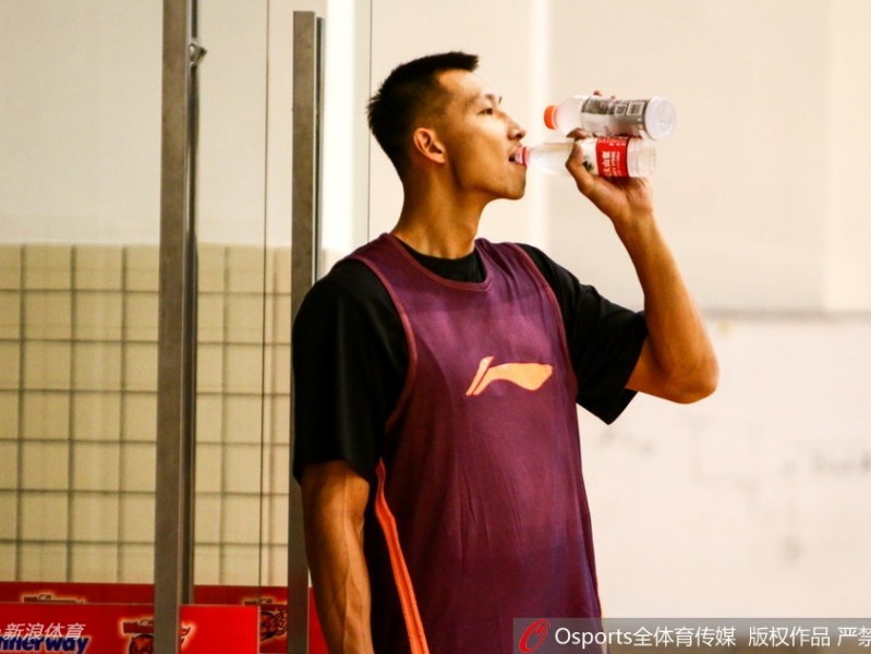 粤篮苦旅：八冠王求变，且看华南虎如何破茧