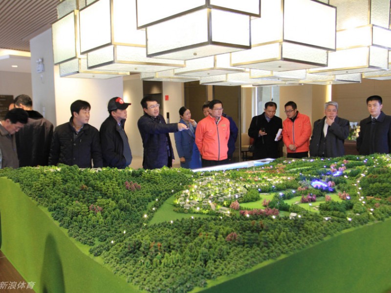 中朝高尔夫交流记：春城湖畔架友谊桥梁