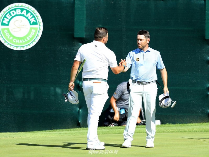 南非加里普莱尔球场伦巴领先乌修仁紧随莱利银行挑战赛决战在即