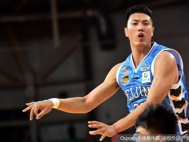 京城铁骑踏平太原 团队篮球斩落钻石斯科拉